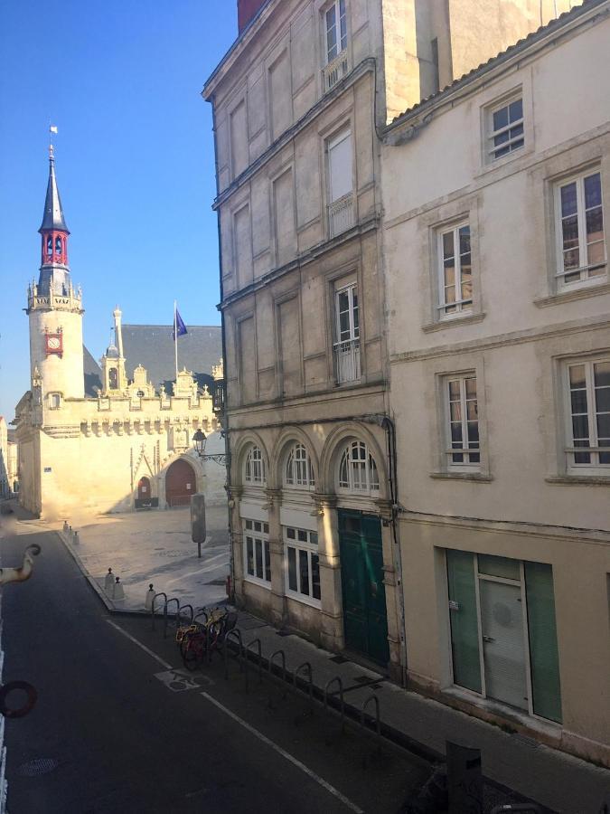 Hotel De Ville 2 Avec Parking لا روشيل المظهر الخارجي الصورة